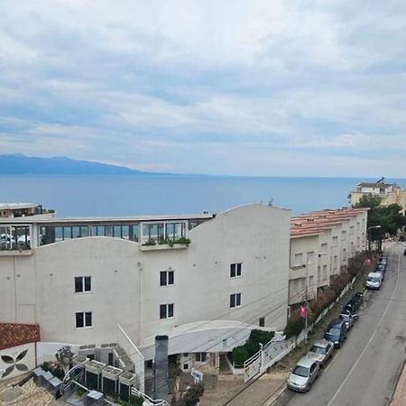 Hotel Edina Apartments By Hp Sarandë Exteriör bild